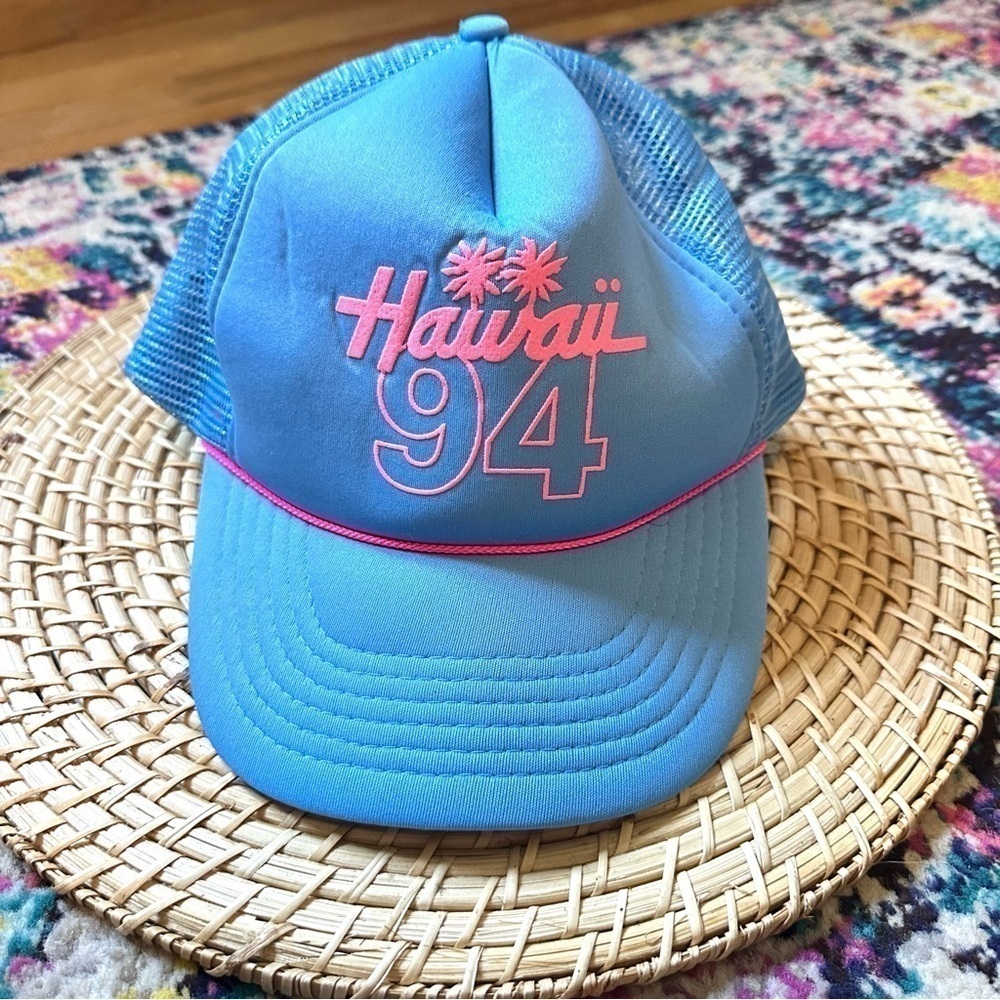 Vintage 1994 Hawaii Snap Back Mesh Trucker Hat